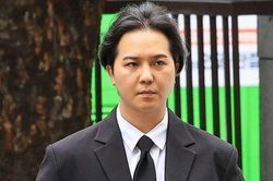 Song Mino (WINNER) xuất hiện trước t&ograve;a &aacute;n với diện mạo g&acirc;y ch&uacute; &yacute;