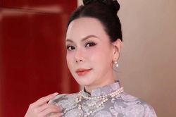 Cư dân mạng 'dậy sóng' với Việt Hương