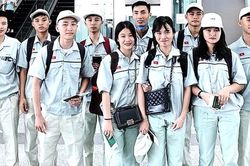 Sửa Luật Người lao động đi l&agrave;m việc ở nước ngo&agrave;i theo hợp đồng: Chuyển mạnh sang 'hậu kiểm'