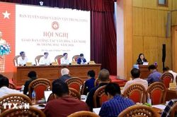 Xử nghi&ecirc;m việc d&ugrave;ng AI để tạo v&agrave; ph&aacute;t t&aacute;n sản phẩm văn h&oacute;a tr&aacute;i ph&aacute;p luật