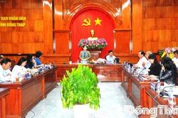 Khảo sát việc triển khai thực hiện Nghị quyết số 72 của Bộ Chính trị và các chương trình, kế hoạch của tỉnh về chăm sóc sức khỏe Nhân dân
