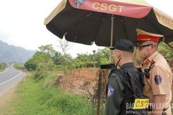Nguy hiểm khi chuyển làn ẩu