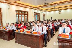 HĐND các phường, xã: Nam Hoa Lư, Hải Tiến tổ chức Kỳ họp thường lệ giữa năm 2026