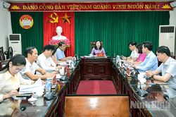 Ban Thường trực Ủy ban MTTQ Việt Nam tỉnh cho &yacute; kiến v&agrave;o c&aacute;c nội dung quan trọng