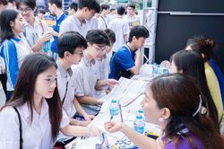 Từ ngày 15-7, thí sinh thanh toán lệ phí xét tuyển đại học theo từng địa phương