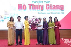 Ra mắt 'Tuyển tập Hồ Thủy Giang' - Tôn vinh hơn 60 năm cống hiến cho văn học