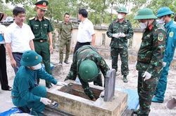 Phong Ph&uacute; lấy mẫu ADN 43 phần mộ liệt sĩ chưa r&otilde; danh t&iacute;nh