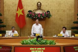 Gắn bảo vệ nền tảng tư tưởng của Đảng với nhận thức, tr&aacute;ch nhiệm của mỗi c&aacute;n bộ, đảng vi&ecirc;n v&agrave; người d&acirc;n