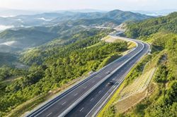 K&iacute;ch hoạt lộ tr&igrave;nh đầu tư cao tốc Nha Trang - Đ&agrave; Lạt theo phương thức PPP