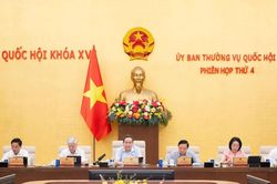 Chủ tịch Quốc hội lưu &yacute; siết chặt quy định khai bổ sung hồ sơ hải quan