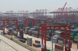 Kinh tế Trung Quốc tăng trưởng chậm nhất kể từ năm 2022