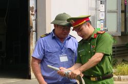 Tăng cường bảo đảm an toàn phòng cháy tại các kho hàng, xưởng sản xuất