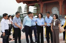 Đầu tư hơn 1.327 tỷ đồng phát triển Làng Văn hóa - Du lịch các dân tộc Việt Nam