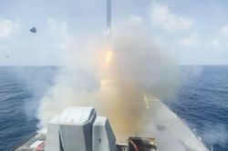 Ông Trump nêu điều kiện ngừng chiến dịch tấn công Iran