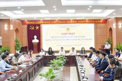 10 học sinh Việt Nam thi Olympic thiên văn học và vật lý thiên văn quốc tế
