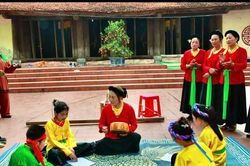 Hà Nội hỗ trợ các câu lạc bộ, nhóm thực hành di sản văn hóa phi vật thể tiêu biểu