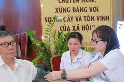 Hơn 13.000 người d&acirc;n tại 4 phường của H&agrave; Nội được kh&aacute;m sức khỏe miễn ph&iacute;