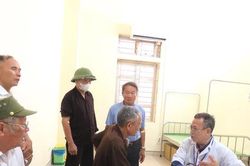 X&atilde; Thi&ecirc;n Lộc kh&aacute;m sức khỏe, tri &acirc;n gần 1.000 đối tượng ch&iacute;nh s&aacute;ch