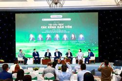T&aacute;i cấu tr&uacute;c c&aacute;c k&ecirc;nh dẫn vốn: Khắc phục lệch pha cơ cấu, khơi th&ocirc;ng nguồn lực