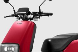 Trải nghiệm xe máy điện giá 32,6 triệu đồng thiết kế châu Âu, đi xa 100km, có định vị và chống trộm thông minh có thể thay thế xe xăng