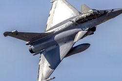 Tiêm kích Rafale sắp đến Ukraine có đủ sức 'dạy dỗ' Su-57 Nga