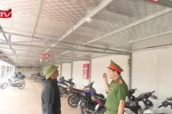 Đội Chữa cháy và CNCH khu vực số 5 kiểm tra, bảo đảm an toàn PCCC tại các bãi trông giữ xe