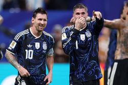 Argentina trở lại ng&ocirc;i số một FIFA