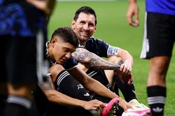 Messi: 'T&ocirc;i mệt r&atilde; rời'