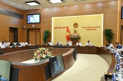 Sửa đổi 4 luật về công nghệ, viễn thông: Đẩy mạnh phân cấp, phân quyền, cắt giảm thủ tục, điều kiện kinh doanh