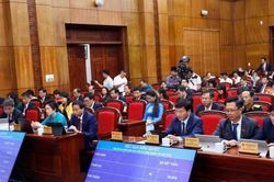 Kỳ họp thứ Tư của Hội đồng nhân dân tỉnh Điện Biên khóa XVI thông qua 20 nghị quyết