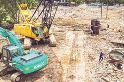 Chuyển động từ việc siết chặt kỷ luật công vụ