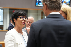 'Siêu thứ Ba' của EU