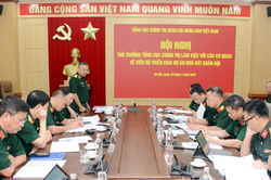 Thượng tướng Lê Quang Minh làm việc với các cơ quan về tiến độ dự án Nhà hát Quân đội