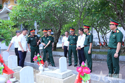Khảo s&aacute;t n&acirc;ng cấp, tu bổ, t&ocirc;n tạo Nghĩa trang Liệt sĩ Việt - L&agrave;o