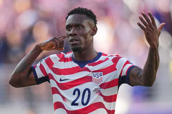 Balogun đổi đời nhờ World Cup