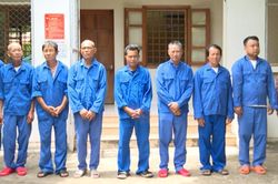 Triệt phá đường dây mua bán vật liệu nổ quân dụng, bắt 8 đối tượng, thu hơn 16 kg TNT