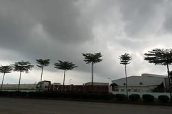 Chiều nay, 16-7, TPHCM khả năng có mưa dông