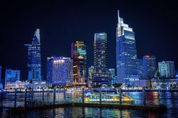 Để trung tâm tài chính quốc tế tại Việt Nam cất cánh bay cao