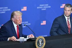 Tổng thống Trump 'mượn sức' một quốc gia đồng minh Đông Á để tăng tốc ngành đóng tàu Mỹ