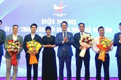 Ủy ban Trung ương Hội Doanh nh&acirc;n trẻ Việt Nam kiện to&agrave;n nh&acirc;n sự