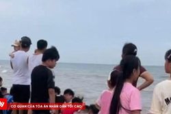 Tìm thấy nam sinh lớp 10 mất tích khi tắm biển Hải Tiến
