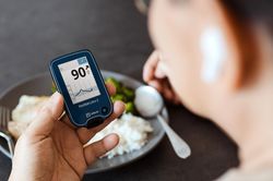 Bước tiến mới trong công nghệ theo dõi đường huyết liên tục của Abbott