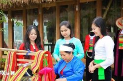 Tâm huyết khôi phục giá trị truyền thống của dân tộc Mường tại Phú Thọ