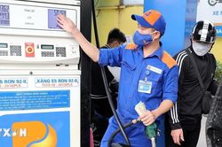 H&agrave; Nội: Chưa ph&aacute;t hiện việc đầu cơ, trục lợi sau điều chỉnh gi&aacute; xăng dầu