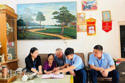 Lịch chi trả lương hưu, trợ cấp tháng 8 tại Hà Nội, gấp rút làm giấy ủy quyền