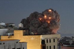 Mỹ hoàn tất đợt tấn công thứ hai trong ngày nhằm vào Iran