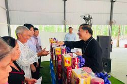 Đồng bào Công giáo tri ân các anh hùng liệt sĩ, lan tỏa truyền thống 'tốt đời, đẹp đạo'