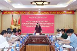 Yêu cầu mới trong đánh giá, xếp loại chất lượng đối với tập thể, cá nhân trong hệ thống chính trị