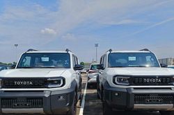 Nóng: Toyota Land Cruiser FJ chính thức cập cảng Việt Nam, sẵn sàng 'trình làng' ngày 28/7/2026