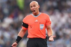 Trọng tài Szymon Marciniak nhiều khả năng sẽ cầm còi trận chung kết World Cup 2026
